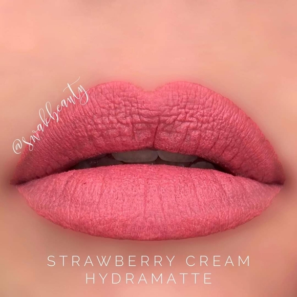 LipSense Cream (HydraMatte) in Strawberry Cream - Picture 1 of 2